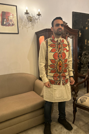 The Boozy Button Palm Coast Men'S Cream Cotton Silk Waist Coat