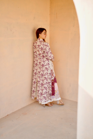 The Boozy Button Dynasty Cream Linen Long Blazer