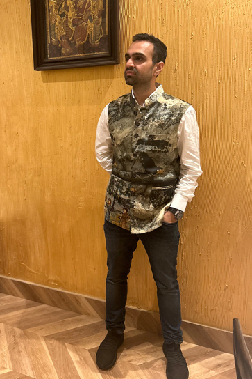 The Boozy Button Wild Mess Men'S Brown Cotton Silk Waist Coat