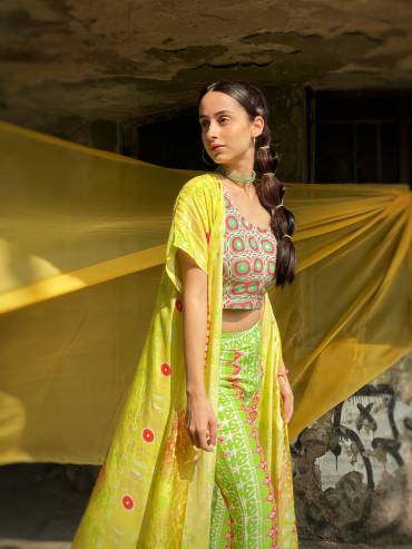 Cold Mess Long Cape Pant Top Set