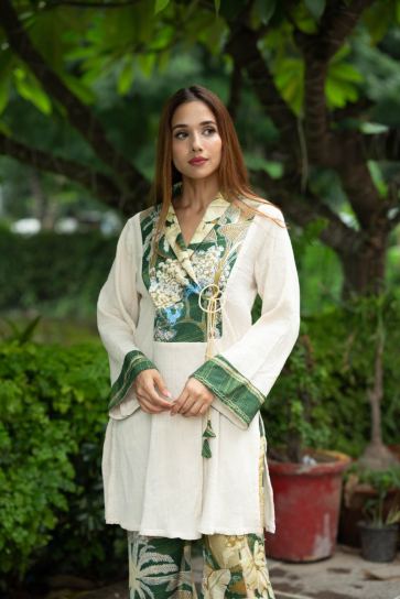 The Boozy Button Sophia Green Linen Co Ord Set