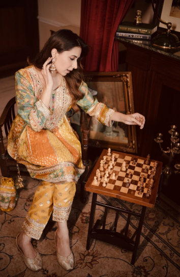 The Boozy Button Checkmate Yellow Cotton Silk Kurti Pant