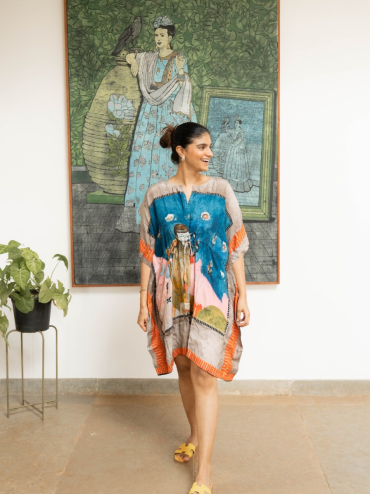 THE BOOZY BUTTON ARTIST BLUE COTTON SILK SHORT KAFTAN