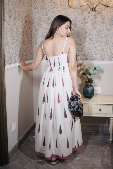 The Boozy Button Princely Pink Cotton Pouch