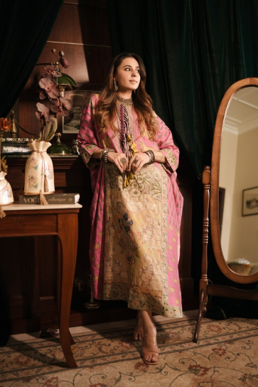 The Boozy Button Vishnu Pink Banarasi Cotton Kaftan Kurta Dress