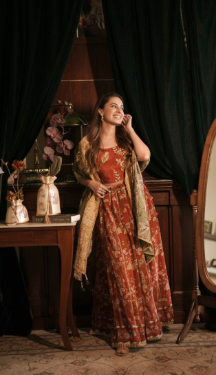 The Boozy Button Garba Red cotton silk lehenga blouse dupatta