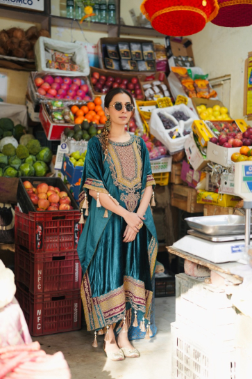 The Boozy Button Kina Chir Blue Velvet Kaftan Salwar